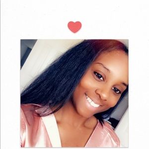 Meet your Posher, Donisa